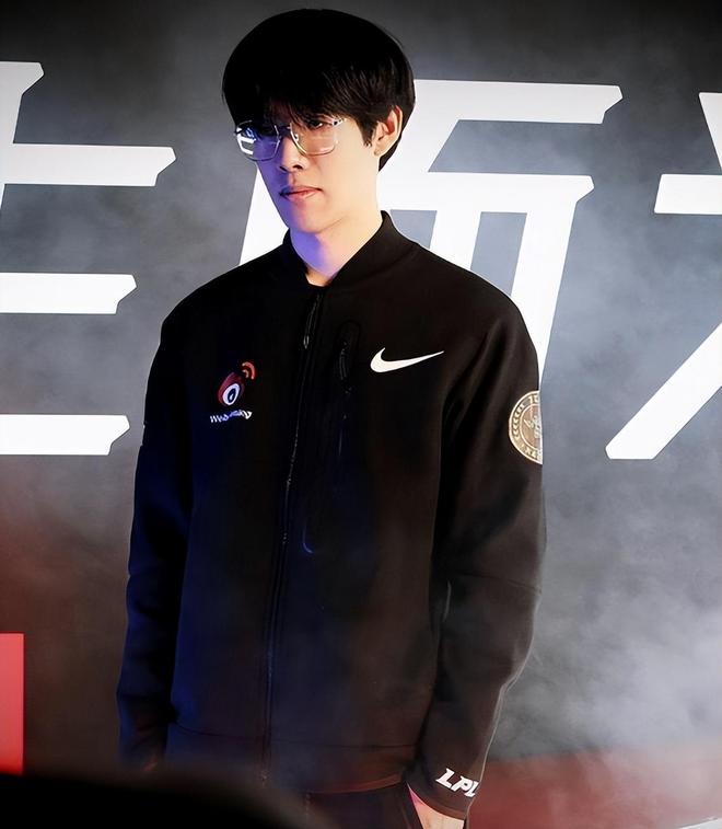 TheShy在法国队比赛中领先优势明显，刷新纪录引发热议！的简单介绍
