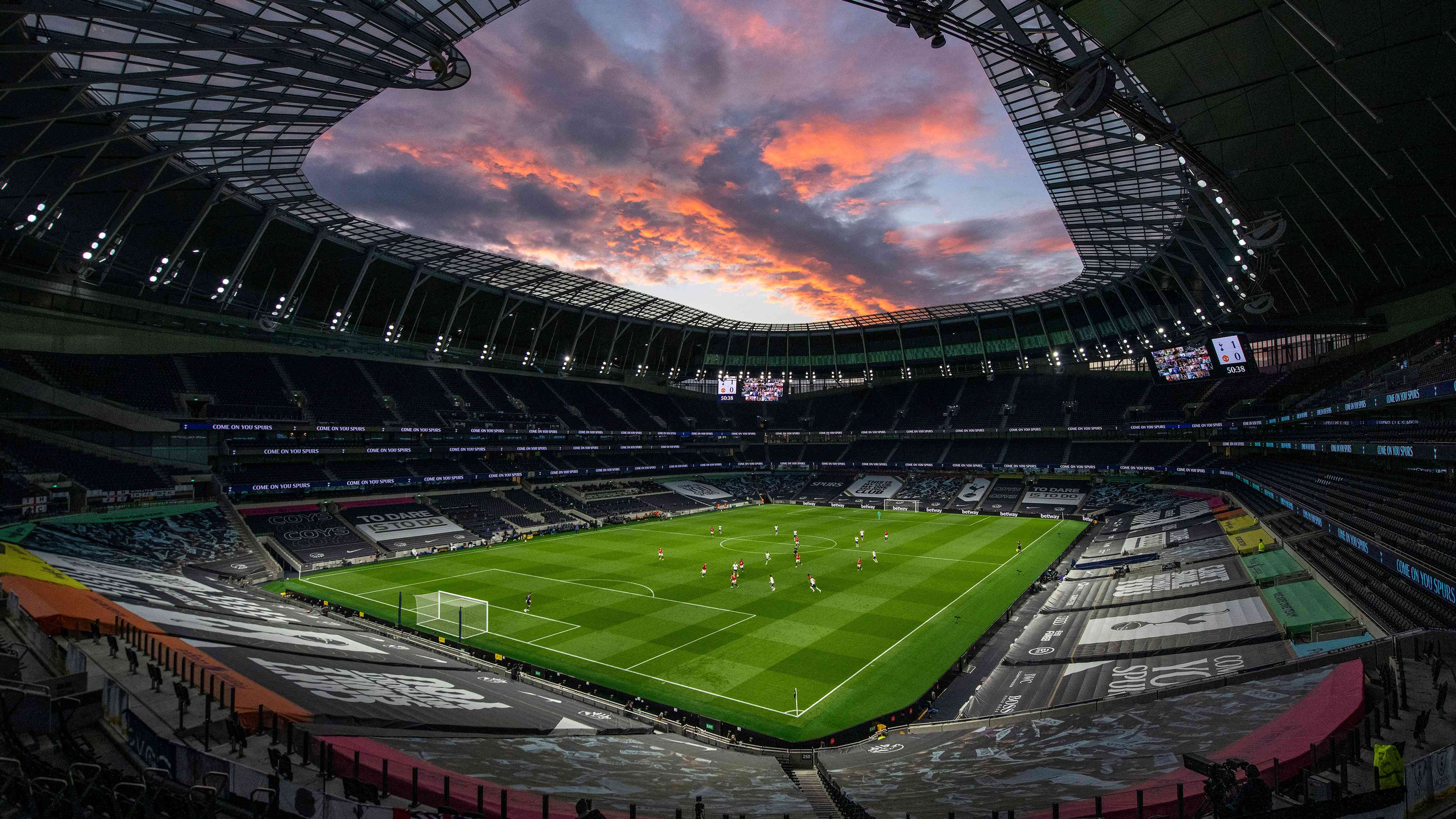 博尔特9秒58杨健解说 博尔特9秒58杨健解说