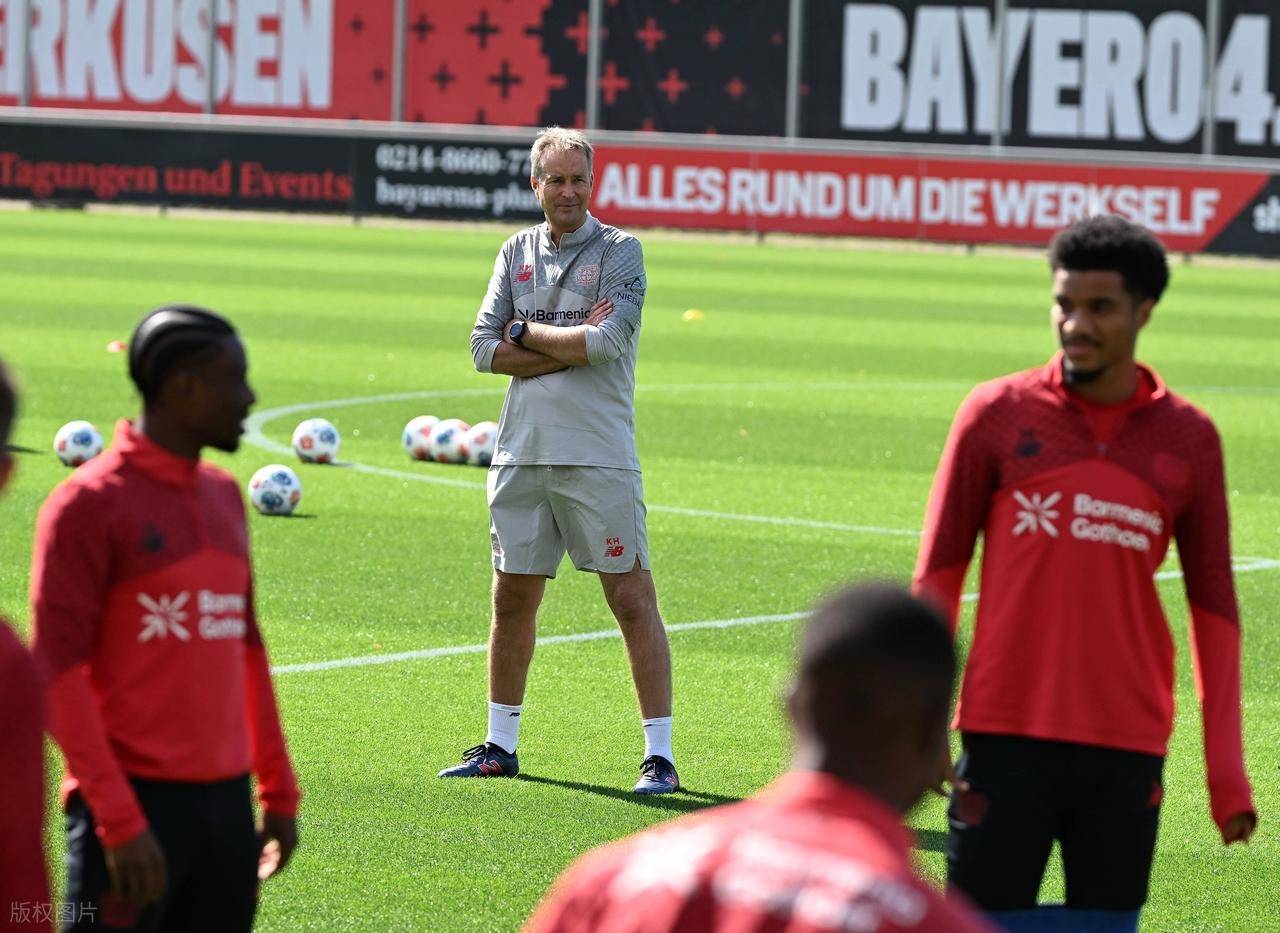 关于里程碑夜！勒沃库森完成体检，欧联训练课后刷纪录，更衣室稳定，球探报告显示潜力的信息