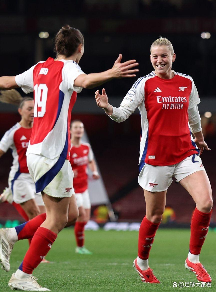 巴萨传控曼联全程观摩 巴萨传控曼联全程观摩