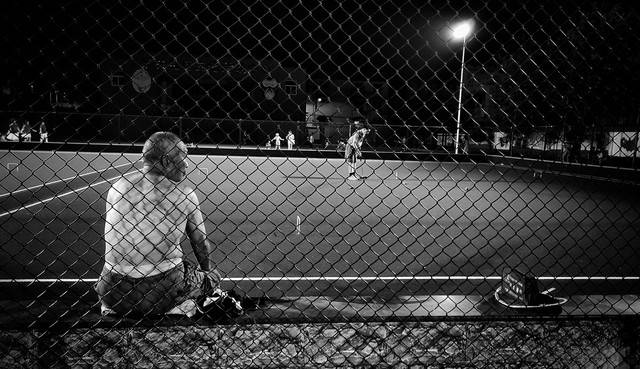 现场秩序失控美洲杯决赛推迟