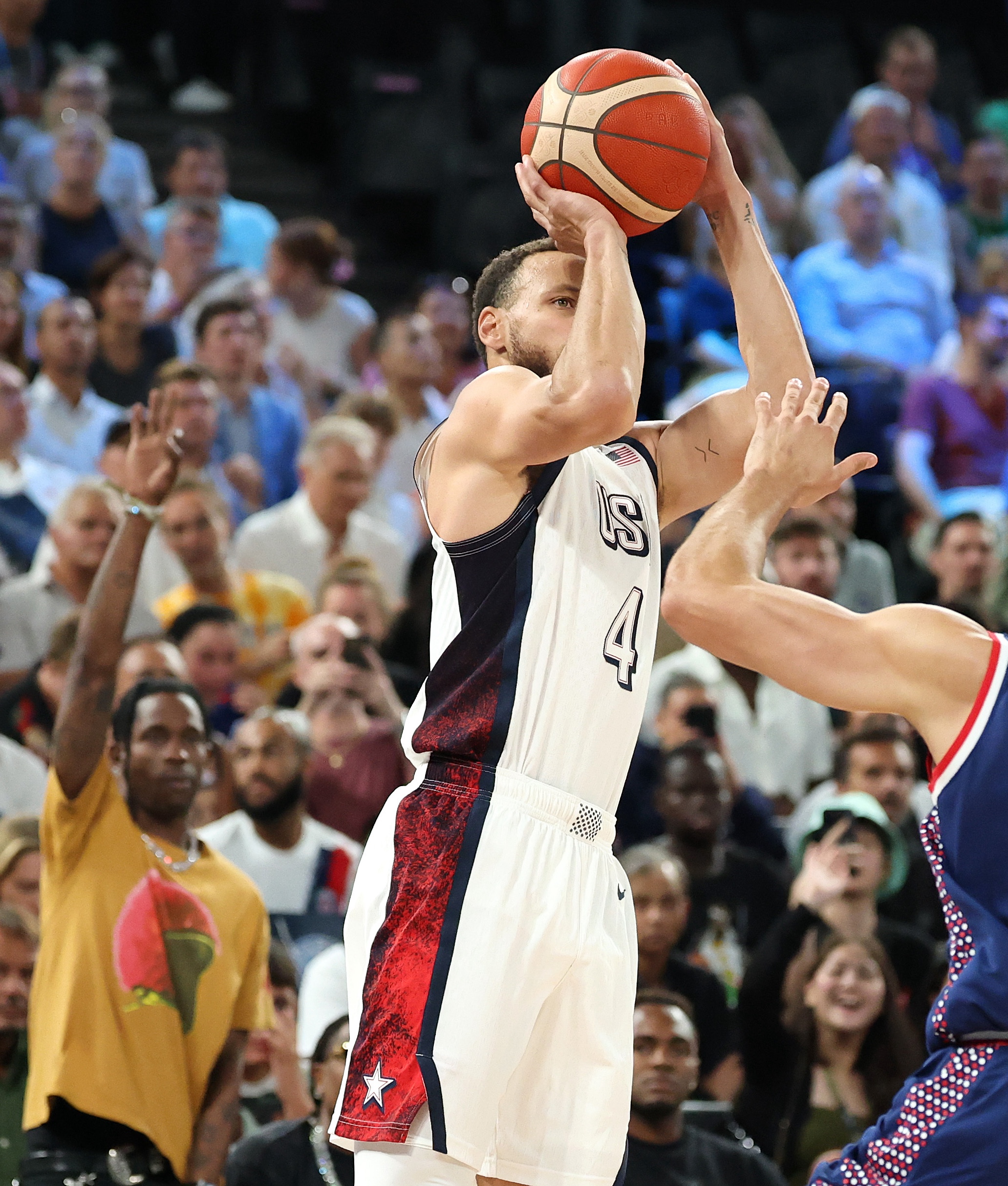 关于集结日塞维利亚状态回暖：NBA常规赛节点到来；媒体盛赞；训练强度明显提升的信息