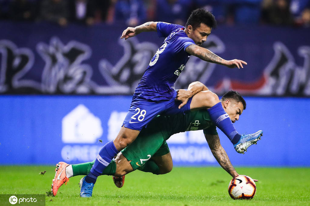 包含冲刺阶段中超焦点战，马德里竞技调整名单，引发热议，医务组通报恢复的词条